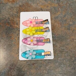 Melody Colorful Flower Hair Clips Set of 4 NIP